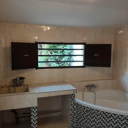 Mesnil Parc Des Exposition 23 Pers Max Tatil Evi *